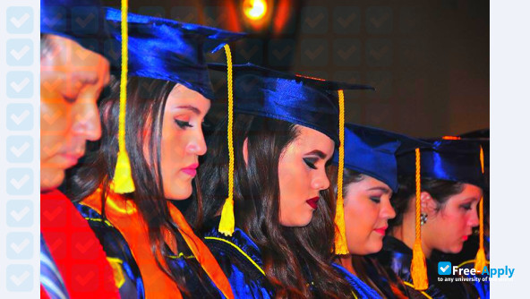 University of San Pedro Sula photo #24