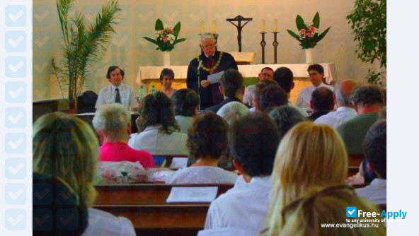 Foto de la Lutheran Theological University #10