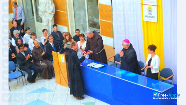 Foto de la Sapientia School of Theology #5
