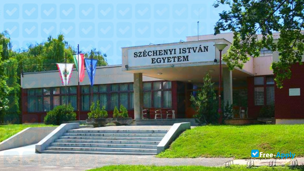 Széchenyi István University photo