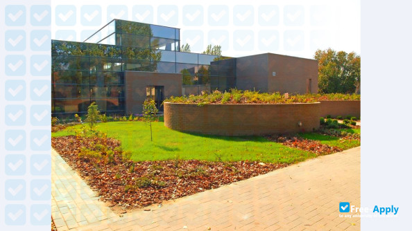 Photo de l’University of Dunaújváros #6