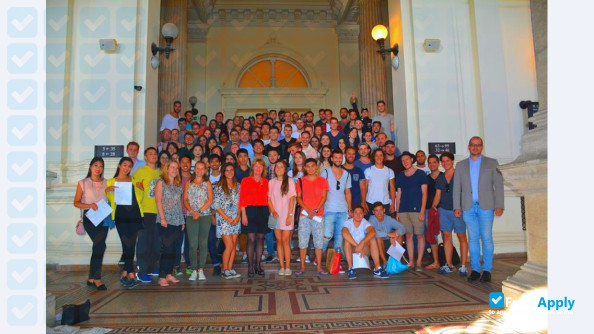 Corvinus University фотография №12