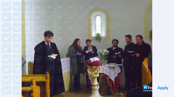 Foto de la Pápa Theological Academy of the Reformed Church #8