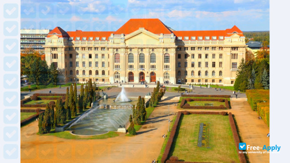 University of Debrecen фотография №4