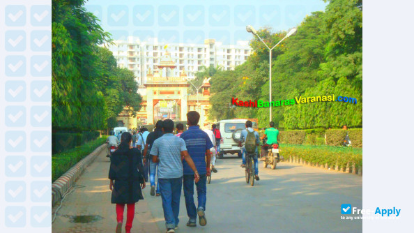 Photo de l’Institute of Medical Sciences Banaras Hindu University #9