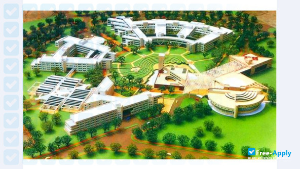 Foto de la Delhi Technological University #3
