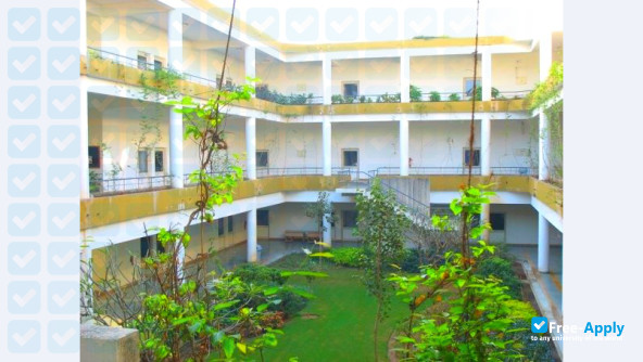 Photo de l’Dhirubhai Ambani Institute of Information and Communication Technology #10