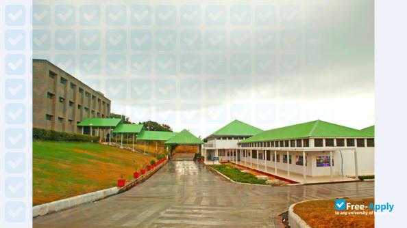 Photo de l’University of Petroleum & Energy Studies #5