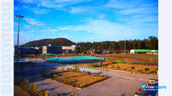 Photo de l’University of Petroleum & Energy Studies #6