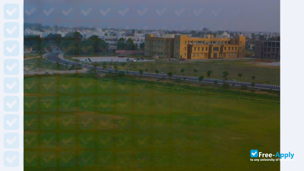 Photo de l’Babasaheb Bhimrao Ambedkar University Lucknow #8
