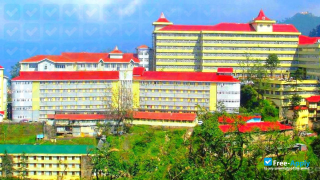 Photo de l’Himachal Pradesh University #1