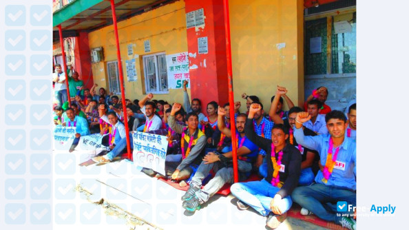 Photo de l’Himachal Pradesh University #3