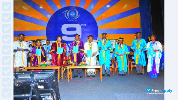 Saveetha University photo #1