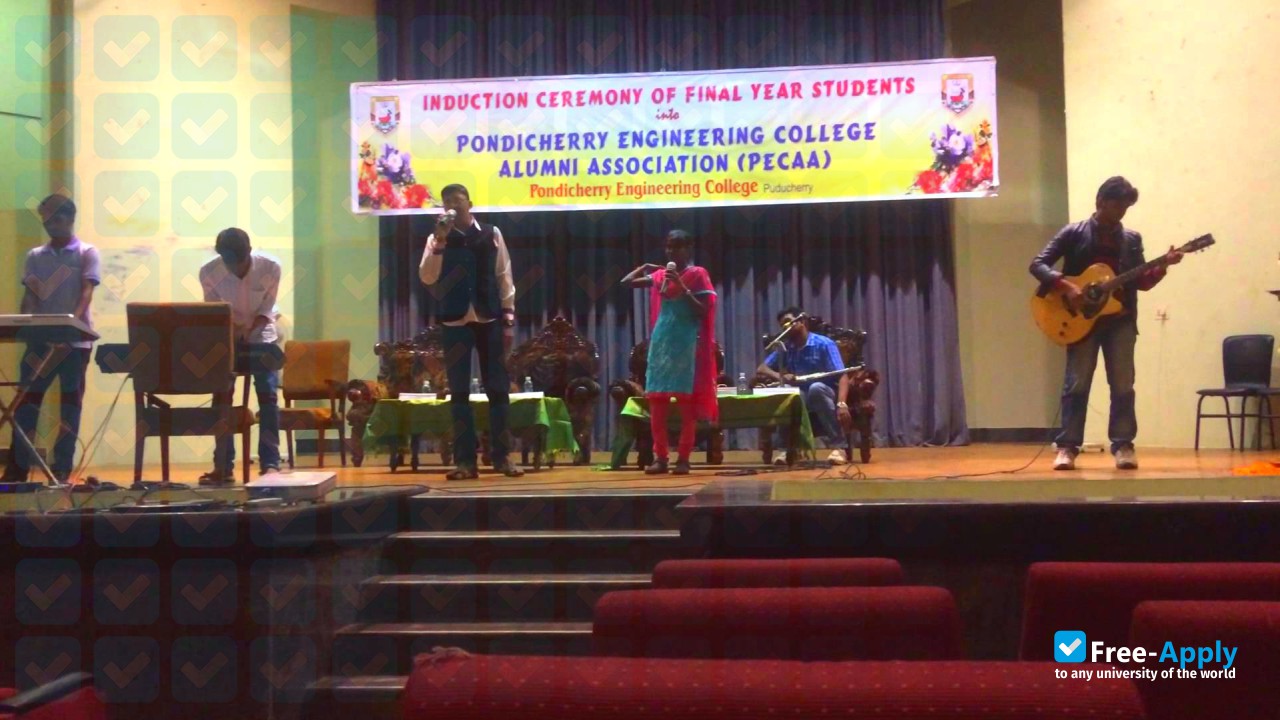 Pondicherry Engineering College фотография №9
