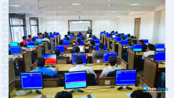 Foto de la NMIMS University #9