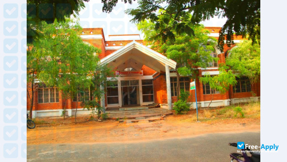 Foto de la Manonmaniam Sundaranar University #8
