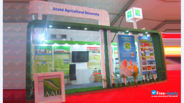 Foto de la Anand Agricultural University #9