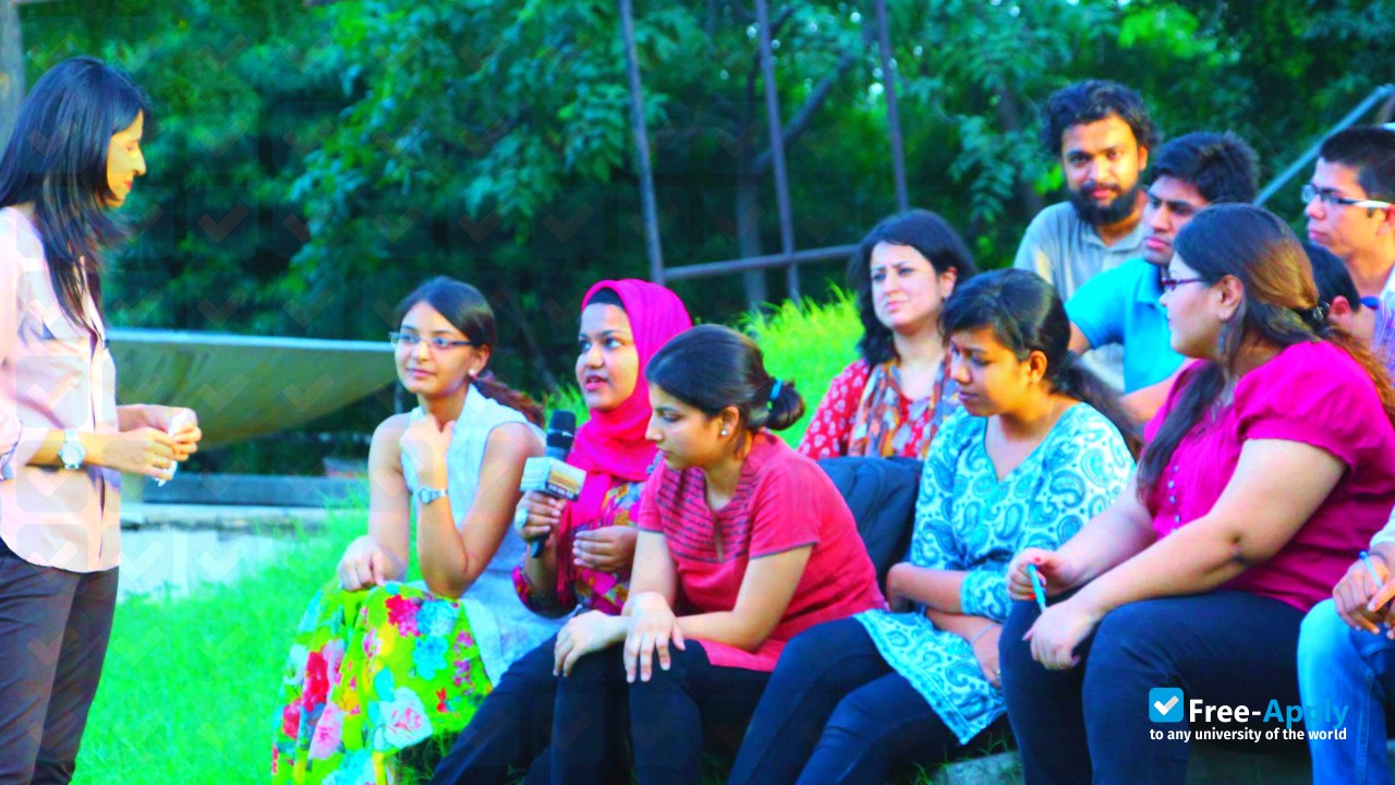 South Asia University Delhi photo #2
