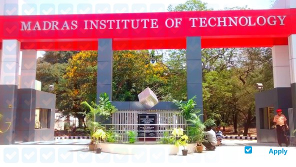 Foto de la Anna University Madras Institute of Technology #12