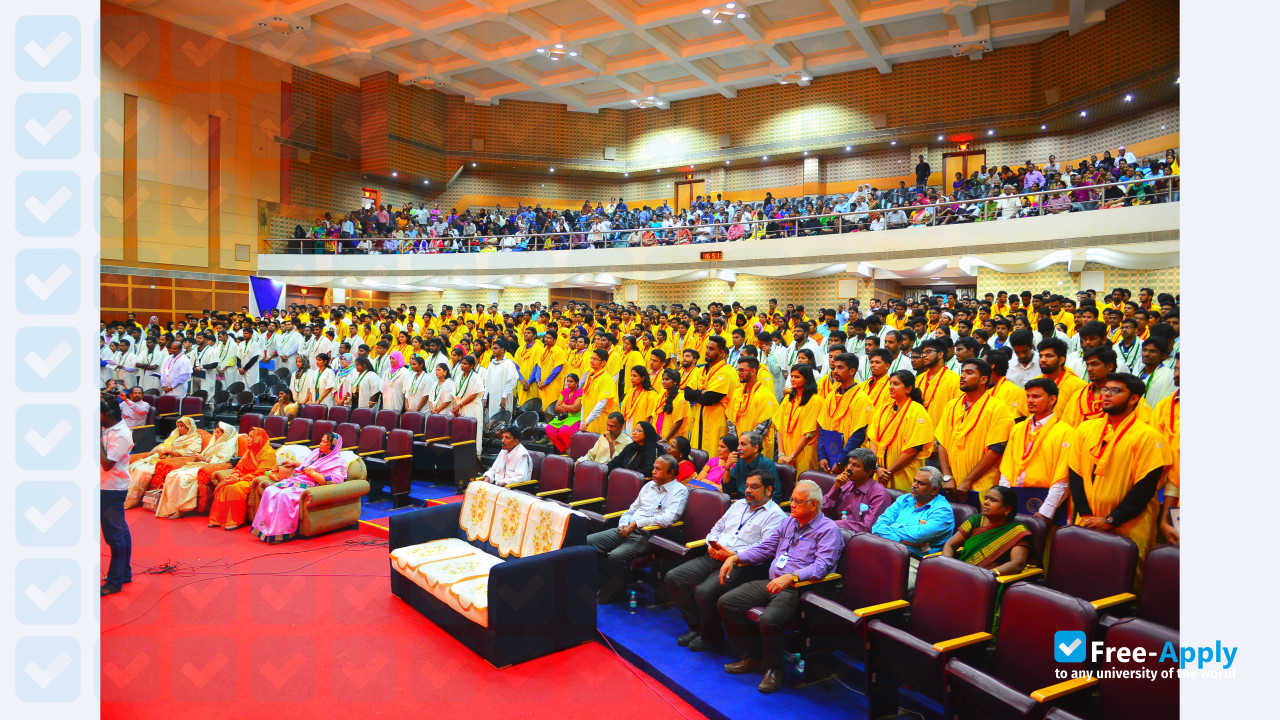 B S Abdur Rahman University (Crescent Engineering College) photo #3