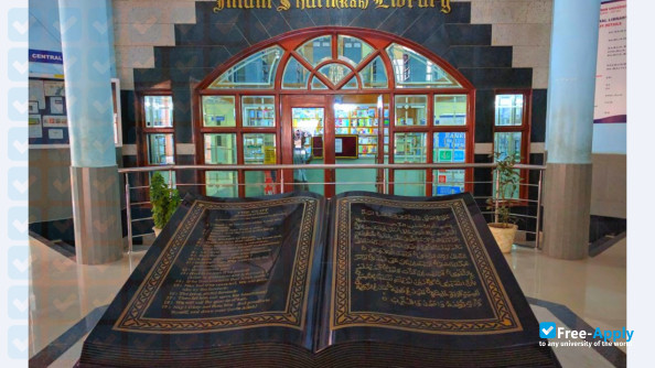 B S Abdur Rahman University (Crescent Engineering College) photo #5