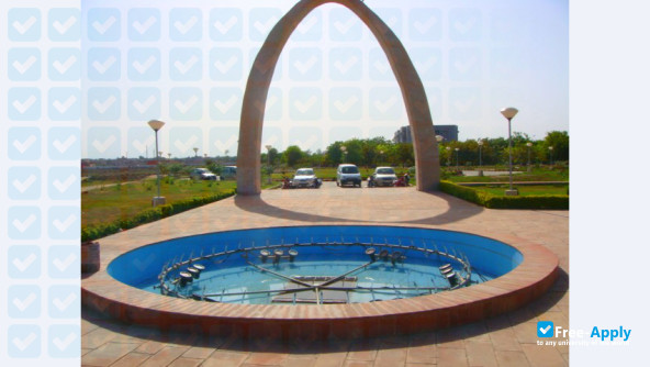 Guru Jambheshwar University of Science & Technology фотография №8