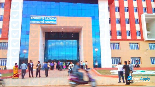 Foto de la National Institute of Technology Agartala #22