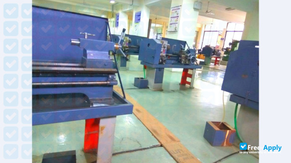 D Y Patil Institute of Engineering Management and Research фотография №5