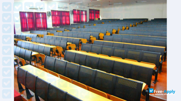 Yenepoya University photo #14