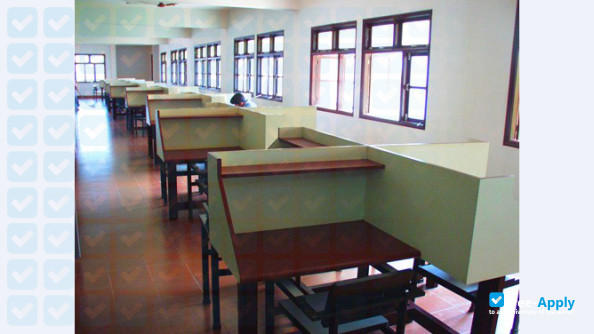 Yenepoya University photo #8