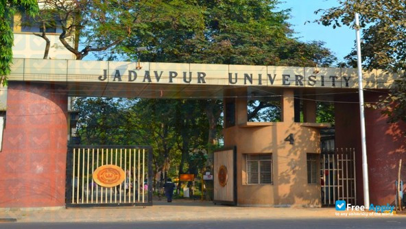 Foto de la Jadavpur University #4