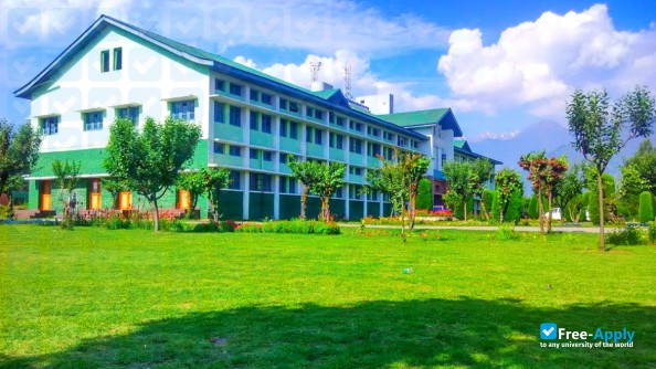 University of Kashmir фотография №4