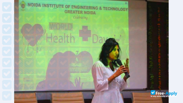 Noida Institute of Engineering & Technology фотография №3