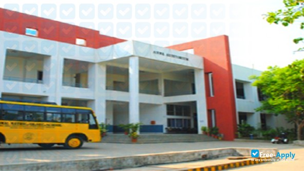 Photo de l’Velammal Engineering College #11