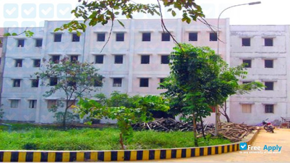 Photo de l’Velammal Engineering College #7