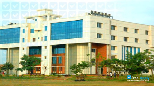 Photo de l’Velammal Engineering College #1