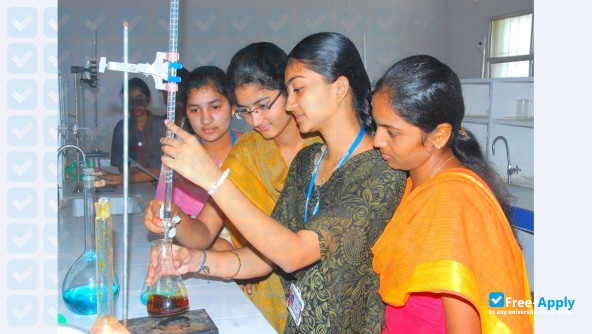 Photo de l’Chaitanya Bharathi Institute of Technology #2