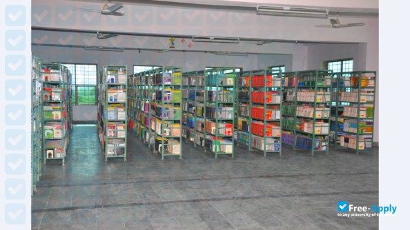 Photo de l’Chaitanya Bharathi Institute of Technology #8