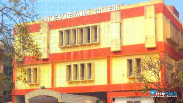 Foto de la Sri Venkateswara College #6