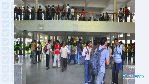 Photo de l’G. H. Patel College of Engineering and Technology #1