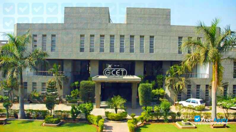Photo de l’G. H. Patel College of Engineering and Technology #2