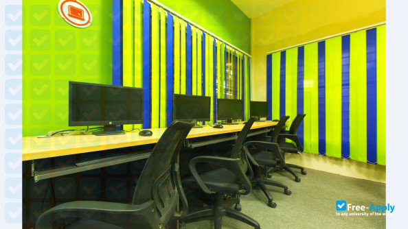 Photo de l’Shri Govindram Seksaria Institute of Technology & Science #2