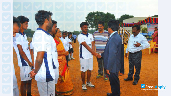 Foto de la Alagappa University #7