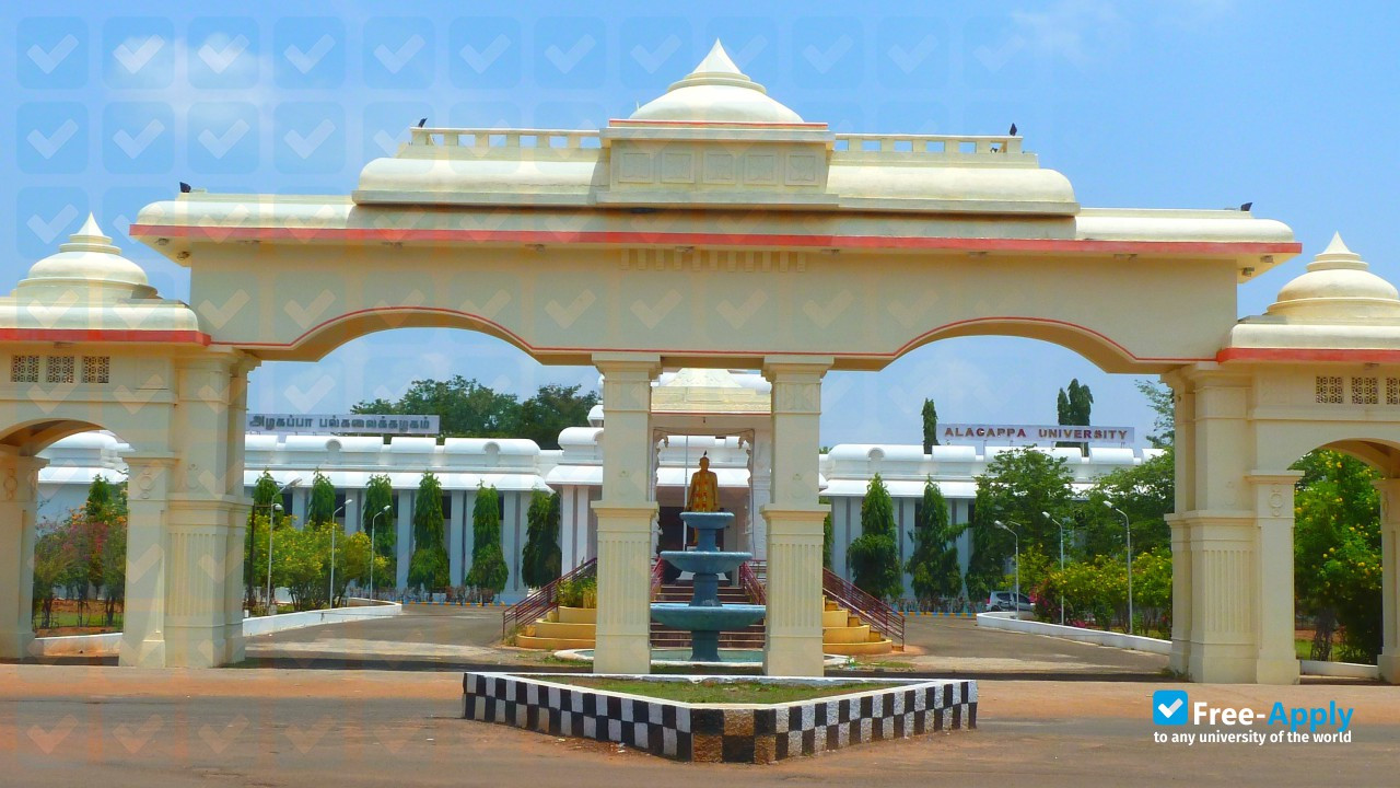 Foto de la Alagappa University #9