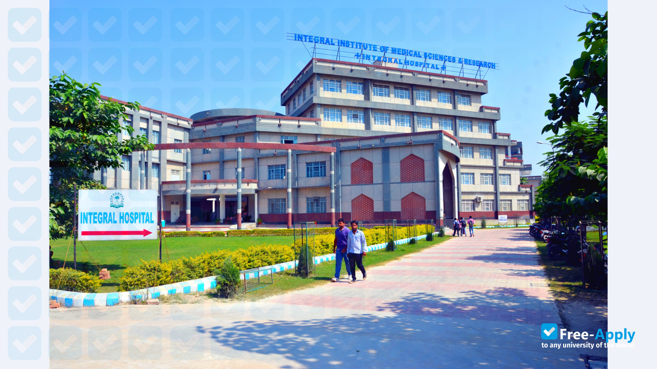 Foto de la Integral University #16
