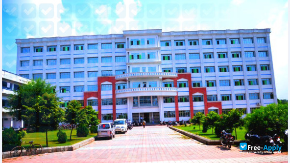 Foto de la Integral University #6