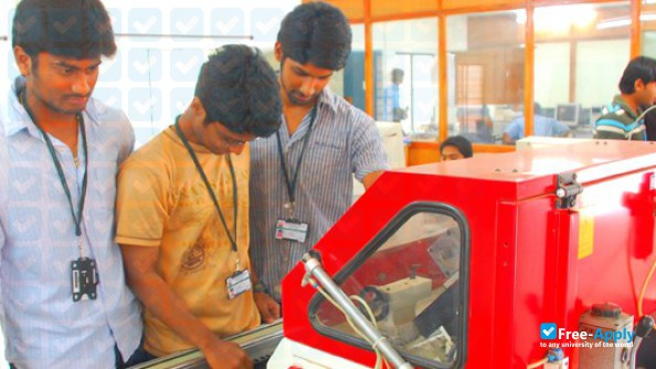 Foto de la Vasavi College of Engineering Ibrahimbagh Hyderabad #3