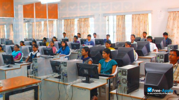 Foto de la Vasavi College of Engineering Ibrahimbagh Hyderabad #2