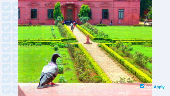 Photo de l’Ravenshaw University #5
