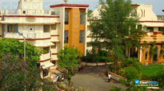 Shri Ramdeobaba Kamla Nehru Engineering College thumbnail #11